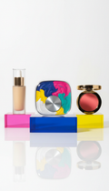 Pressed pigment compact with saturated color