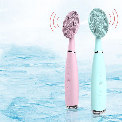 Noir Glow silicone face brush front view