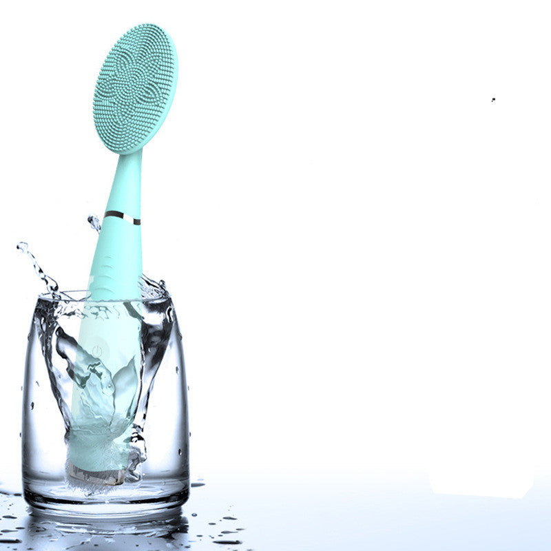 Noir Glow facial cleansing brush for all skin types